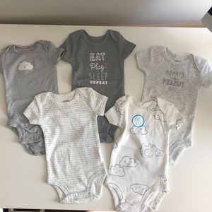 Carters bundle 5- short sleeve onesies